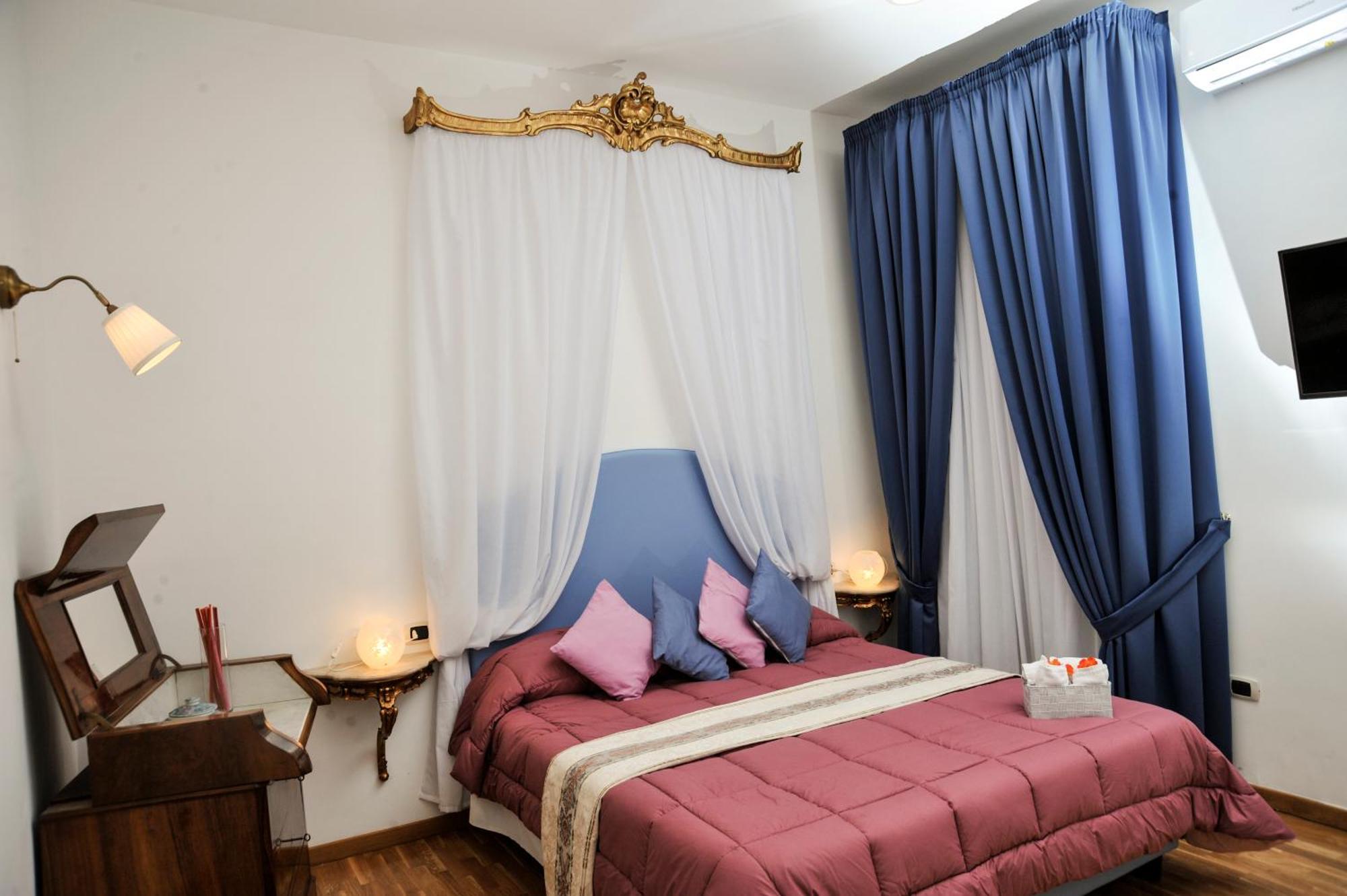 Di Palma Suite Neapel Zimmer foto